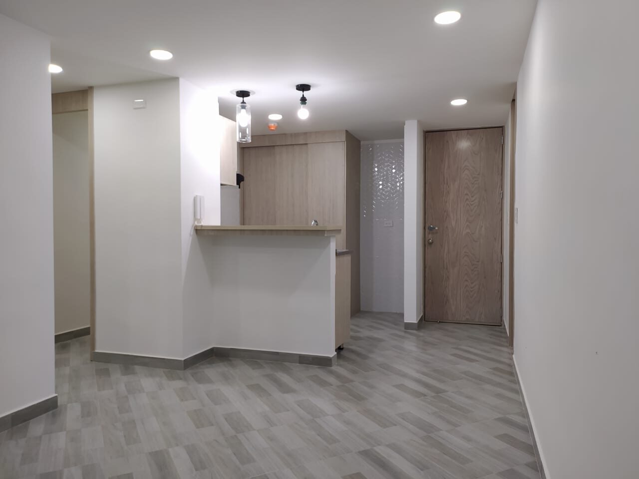 Apartamento en Venta – Avenida Bolívar – Parque Fundadores