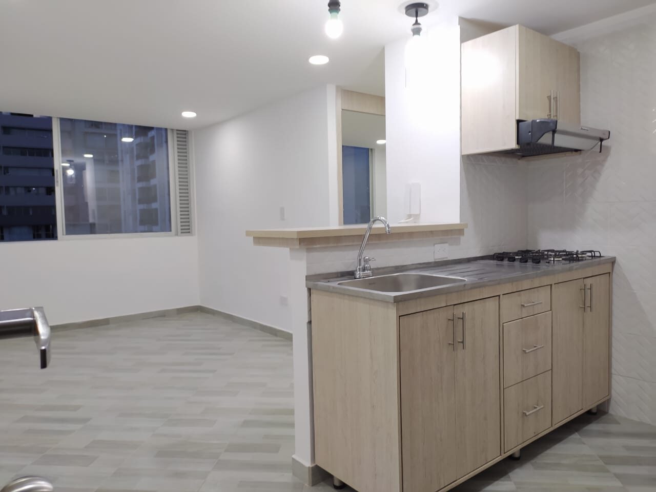 Apartamento en Venta – Avenida Bolívar – Parque Fundadores